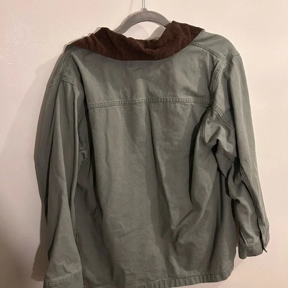 Vigoss Olive Utility Jacket with Chocolate Collar - Picture 3 of 3